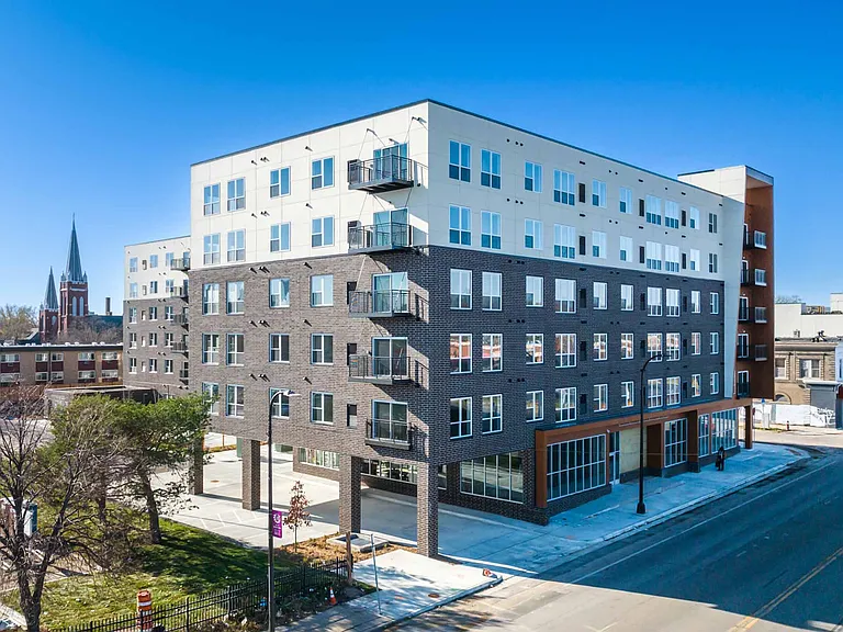 Satori Apartments — Photo 3