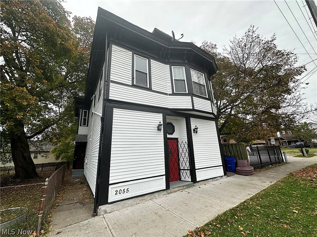 1 bed, 600 sqft, $895 — Photo 2