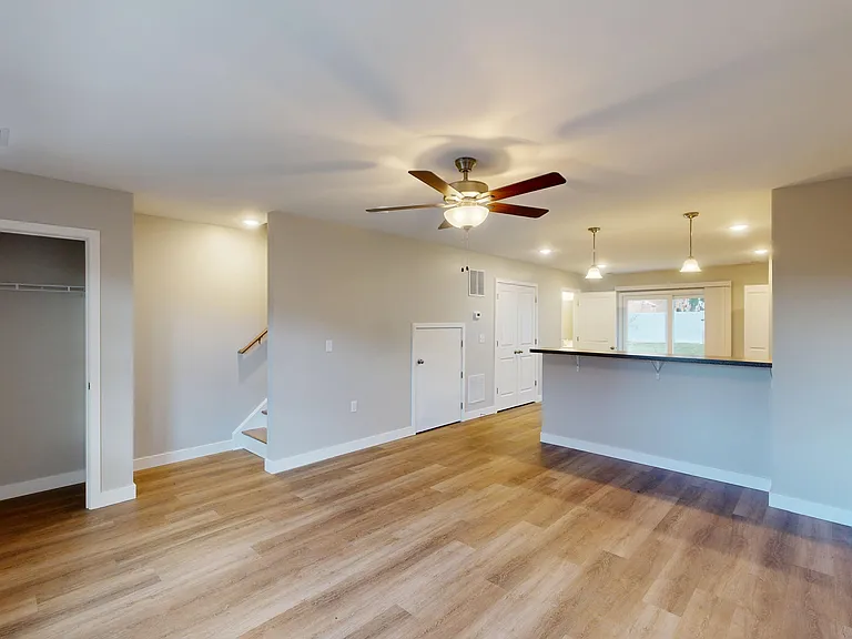 1333 Luke Ln — Photo 5