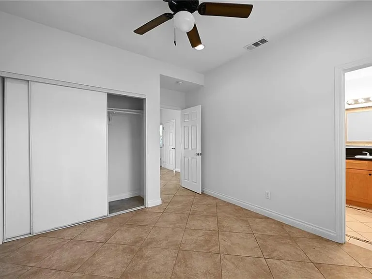 426 Grant St #2 — Photo 2