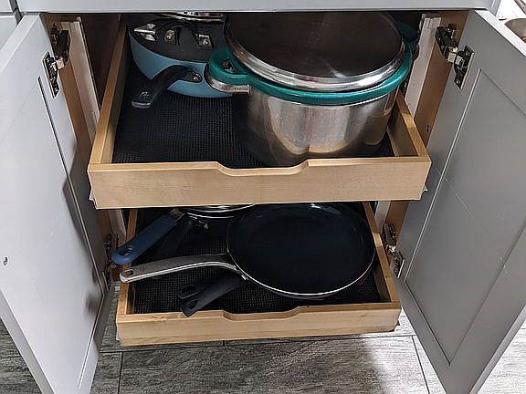 custom cabinet drawers 