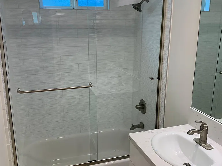 3626 Redondo Beach Blvd #C — Photo 5
