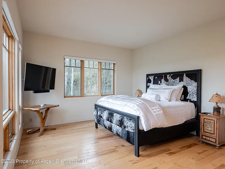 40 Maple Ridge Ln — Photo 18