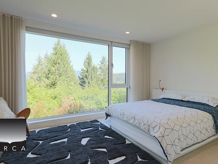 6173 Nelson Ave — Photo 31