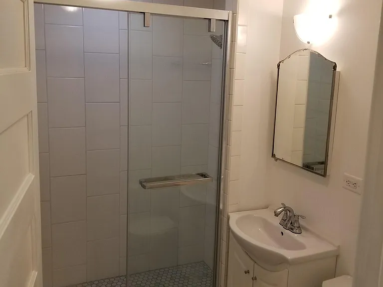 333 N 9th Ave E #4 — Photo 6