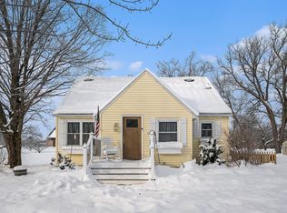 109 N Harris St, Paw Paw, MI 49079