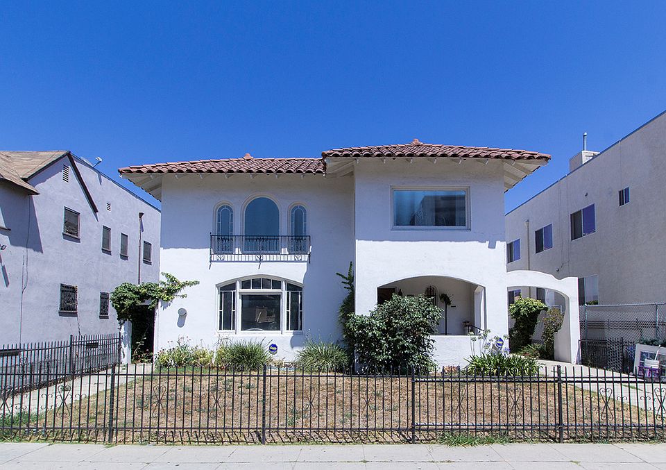 1st image of 240 S Harvard Blvd