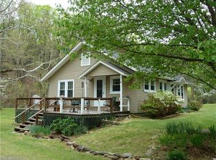 3 Wall Rd, Tryon, NC 28782