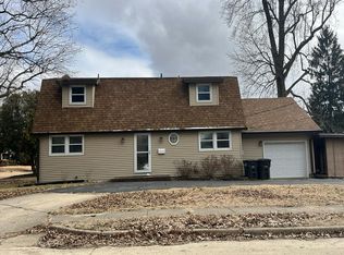 210 Dodge Ave, Danville, IL 61832