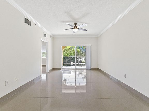 5th image of 6020 W Sample Road #204