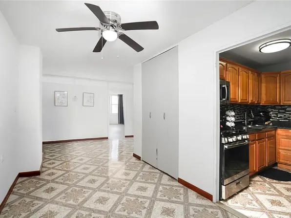 1655 Flatbush Avenue image 3 of 14