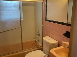 949-963 Hampden St, Holyoke, MA 01040