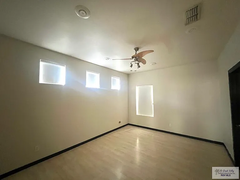 2950 McAllen Rd #6 — Photo 21