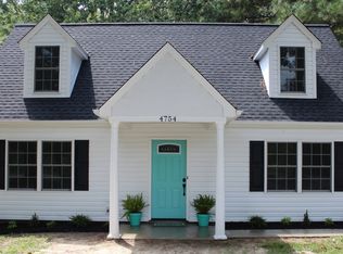 4754 Hickory Fork Rd, Gloucester, VA 23061