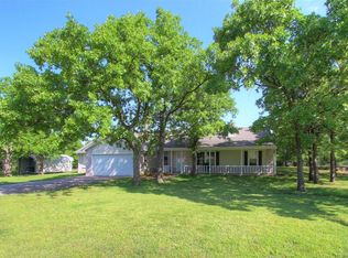 13477 Pease Ln, Skiatook, OK 74070