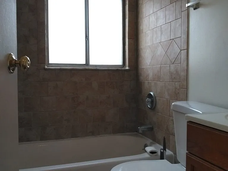 63 E Main St #9 — Photo 7