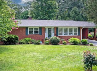 580 Westoak Trl, Winston Salem, NC 27104