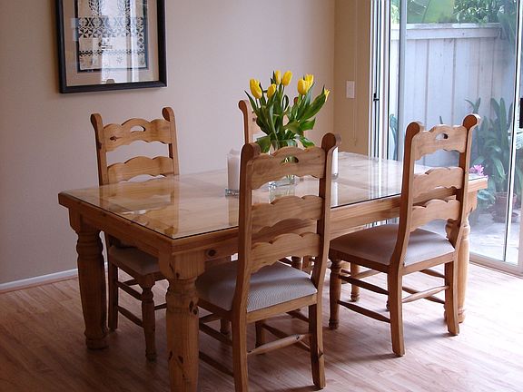 Dining Area, Wood Floor