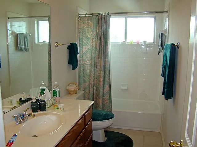 10700 Pointe View Dr — Photo 16