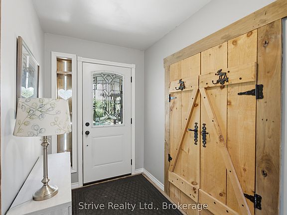 3rd image of 4437 Concession St E #4