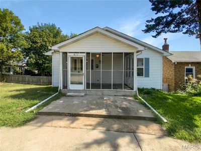 611 S 3rd St, De Soto, MO, 63020