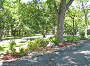 5722 S Chapala Dr, Springfield, MO 65804