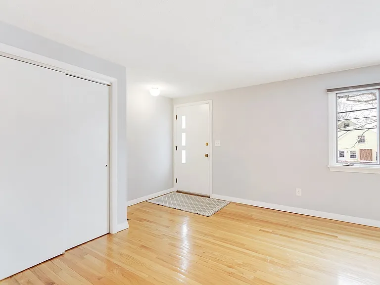 89-91 Williams St #89-91 — Photo 8