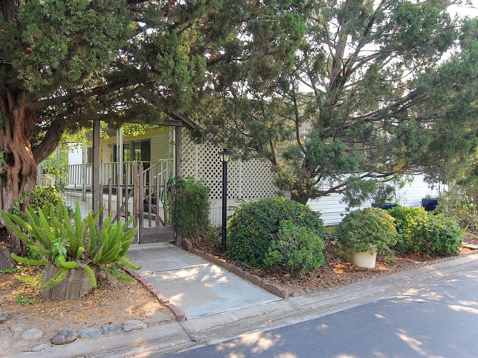 1st image of 240 Northwood Dr