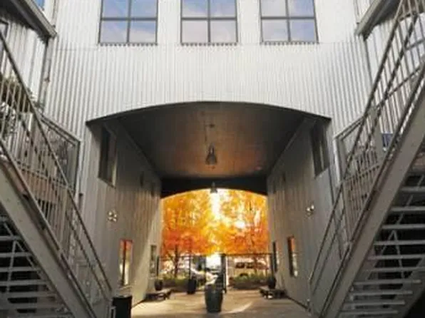 3195 Blake St APT 304, Denver, CO 80205