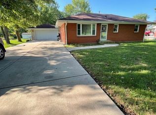 4944 Fielding Rd, Rockford, IL 61102