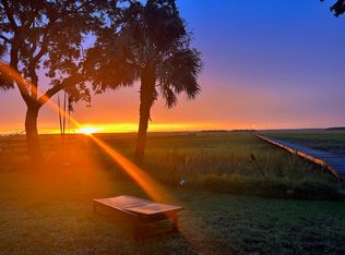 2720 Goldbug Ave #B, Sullivans Island, SC 29482