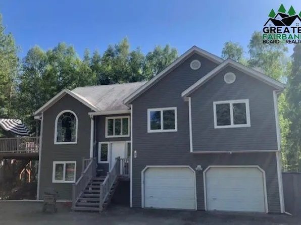 670 Derbyshire Dr, Fairbanks, AK 99709