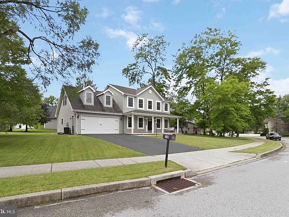 3rd image of 130 Quail Dr