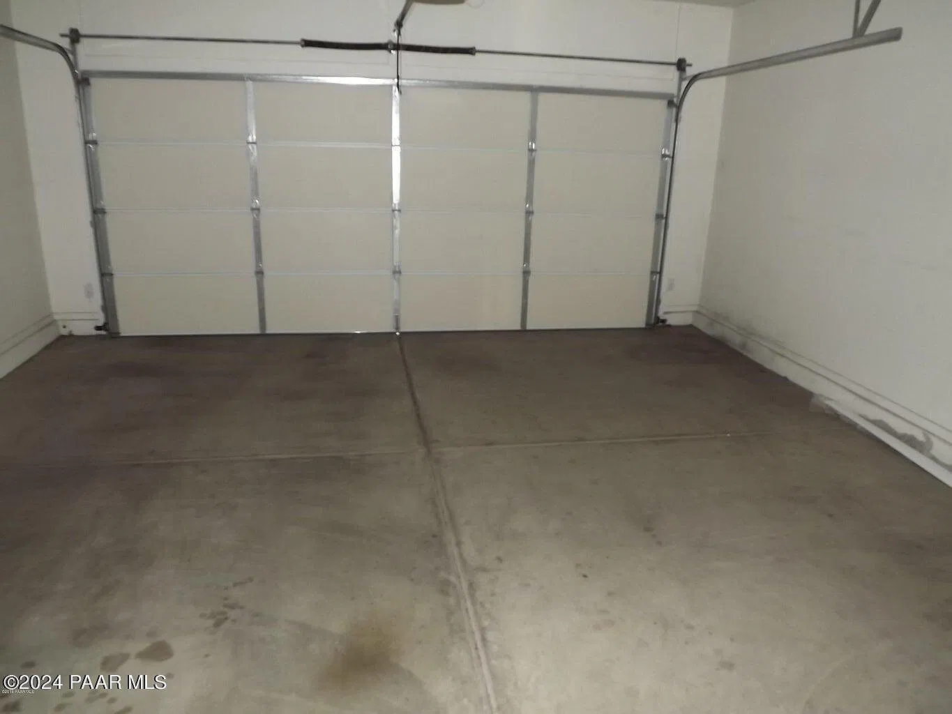 3 bed, 2.0 bath, 1531 sqft, $1,994 — Photo 3