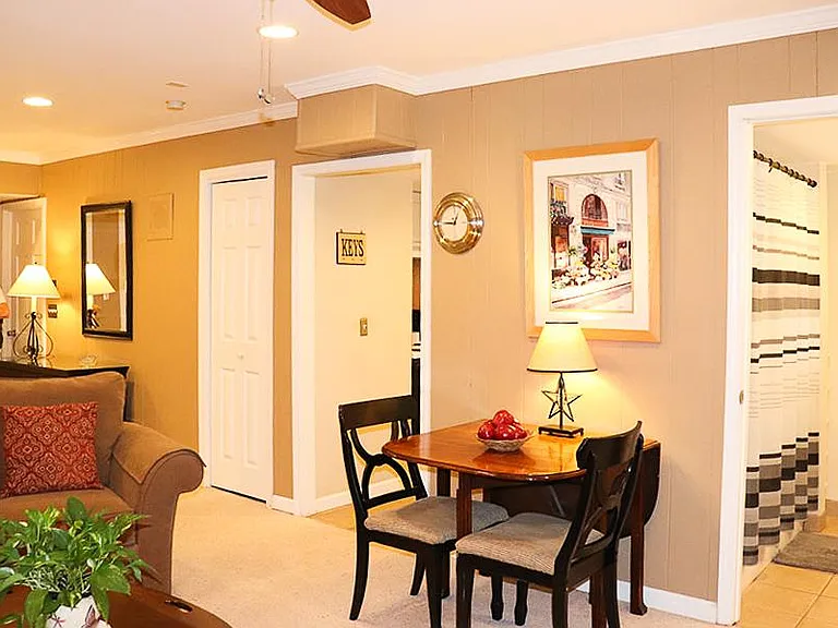5070 Vernon Springs Dr #3 — Photo 12