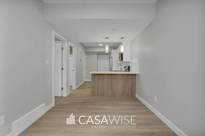 1 bed, 1.0 bath, 537 sqft, $1,100 — Photo 3