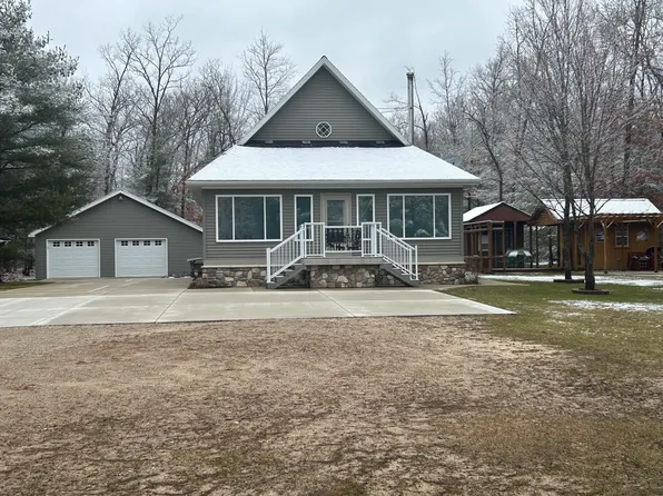 11346 Kopenski Dr, Irons, MI 49644
