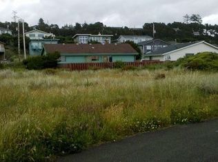 1709 NW Oceanic Loop, Waldport, OR 97394