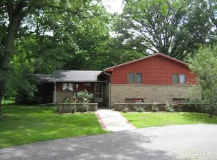 407 S Main St, Washington, IL 61571