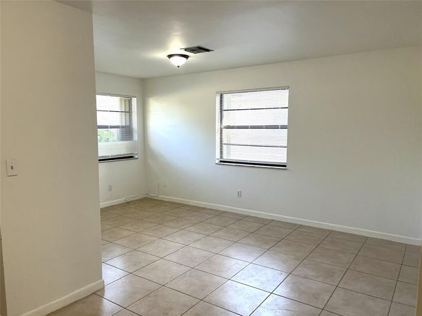 6144 SW 35th St #1-3