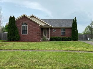 409 Babe Dr, Fairdale, KY 40118