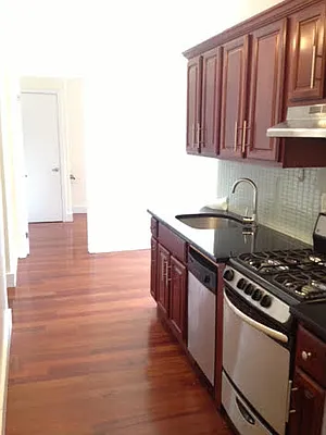 Rented by Full Time Management | media 97