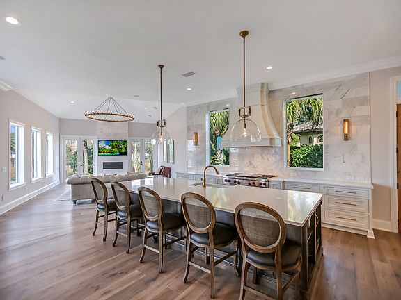 2nd image of 608 Ibis Cove Pl