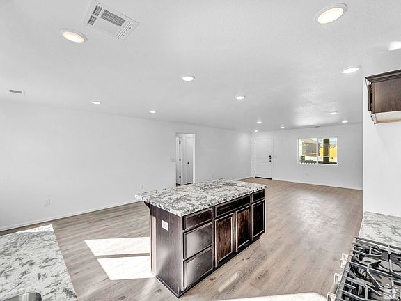 5th image of 3275 Eleanor Way Lot 37