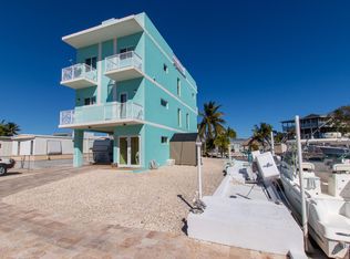 1524 Aqueduct Ln, Key Largo, FL 33037