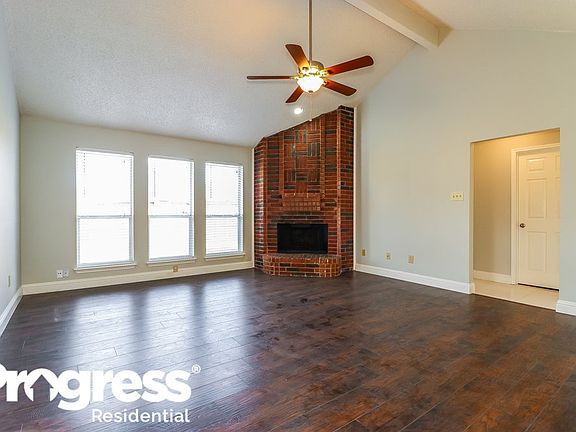 2nd image of 941 McGehee Ave