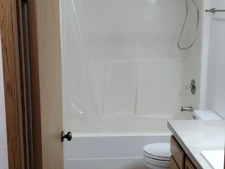 423 Healy Ave S #3 — Photo 10