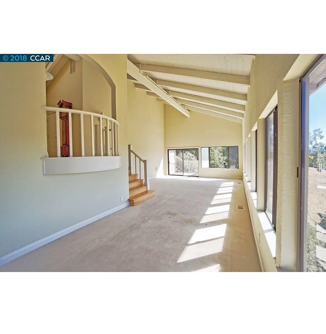 4 bed, 3220 sqft, $9,000 — Photo 2