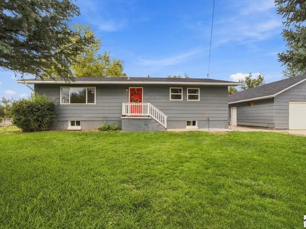 2051 Oriole Rd, Pueblo, CO 81006
