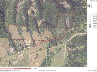 1063 Highway 42, Winston, OR 97496